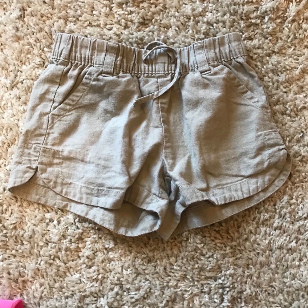 Girls khaki shorts